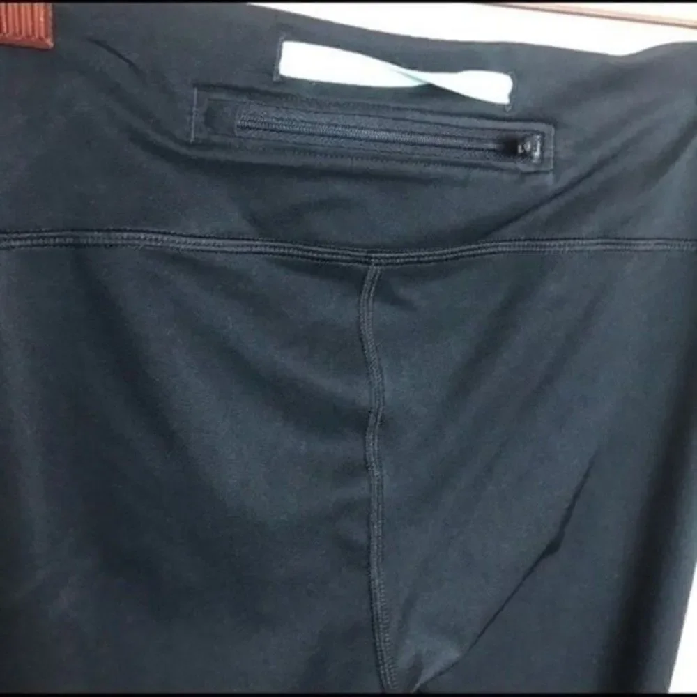 Under Armour Leggins Black and Blue sz Small BoxF